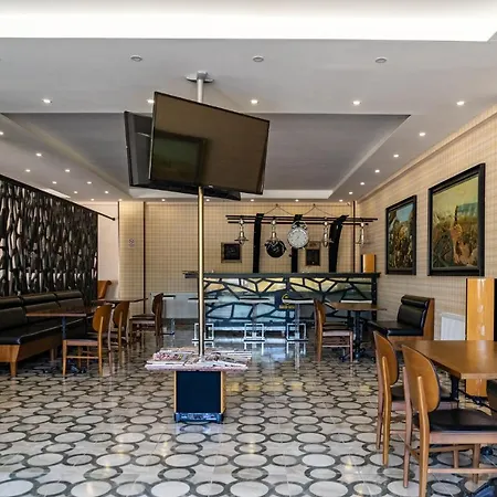 Lejlighedshotel Maidos Hotel & Suites 3*